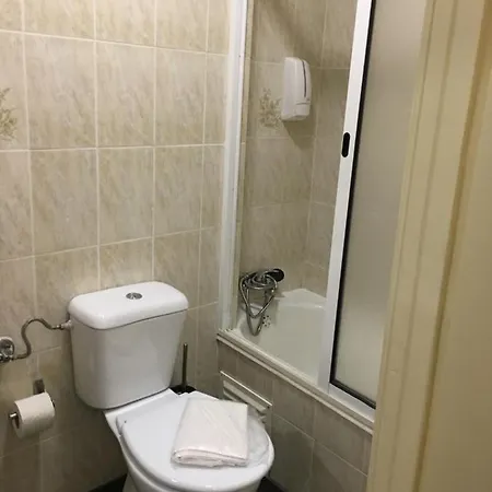 Tmj Beb Bed & Breakfast