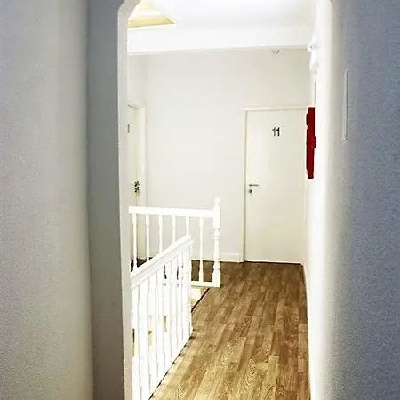 Alojamento de Acomodação e Pequeno-almoço Tmj Beb