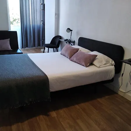 Tmj Beb Bed & Breakfast Porto