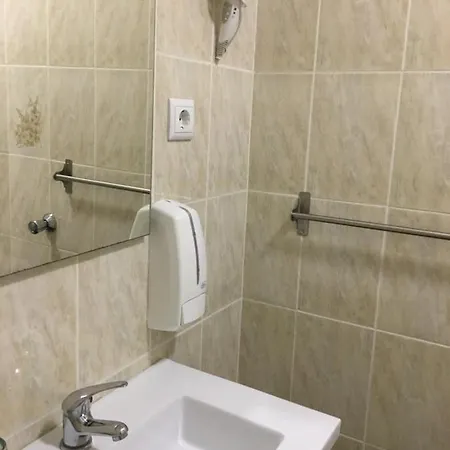 Bed & Breakfast Tmj Beb Oporto