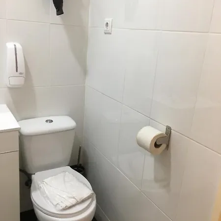 Bed & Breakfast Tmj Beb Oporto